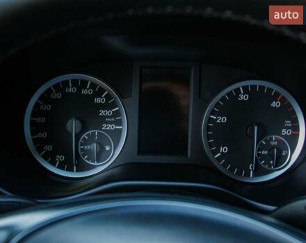 Черный Мерседес Вито, объемом двигателя 2.14 л и пробегом 242 тыс. км за 26500 $, фото 18 на Automoto.ua