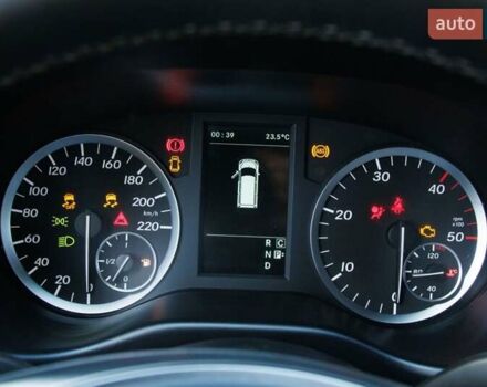 Черный Мерседес Вито, объемом двигателя 2.14 л и пробегом 242 тыс. км за 26500 $, фото 33 на Automoto.ua