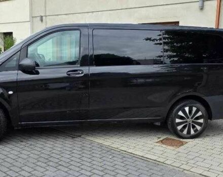 Чорний Мерседес Віто, об'ємом двигуна 2.2 л та пробігом 103 тис. км за 15400 $, фото 6 на Automoto.ua