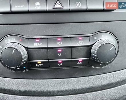 Мерседес Віто 2019 у Івано-Франківську на Automoto.ua Чорний Мерседес Віто, об'ємом двигуна 2 л та пробігом 200 тис. км за 32500 $, фото 34 на Automoto.ua
