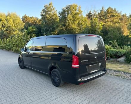 Черный Мерседес Вито, объемом двигателя 2 л и пробегом 48 тыс. км за 13900 $, фото 4 на Automoto.ua