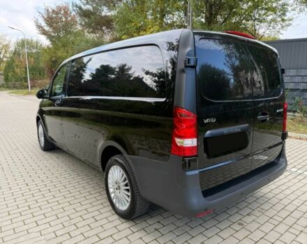 Чорний Мерседес Віто, об'ємом двигуна 2 л та пробігом 37 тис. км за 14000 $, фото 5 на Automoto.ua