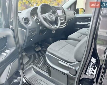 Мерседес Віто 2019 у Івано-Франківську на Automoto.ua Чорний Мерседес Віто, об'ємом двигуна 2 л та пробігом 200 тис. км за 32500 $, фото 18 на Automoto.ua