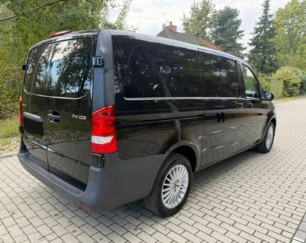 Чорний Мерседес Віто, об'ємом двигуна 2 л та пробігом 37 тис. км за 14000 $, фото 7 на Automoto.ua