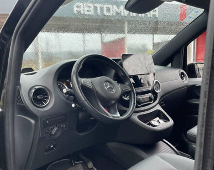 Черный Мерседес Вито, объемом двигателя 1.95 л и пробегом 191 тыс. км за 35999 $, фото 11 на Automoto.ua