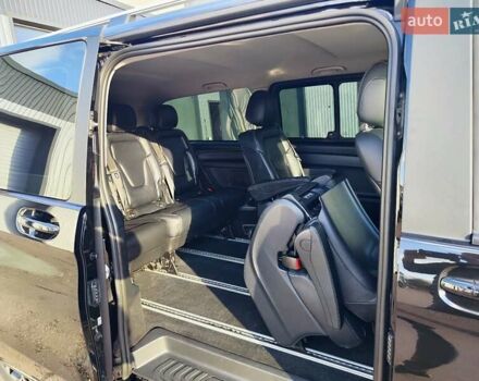 Черный Мерседес Вито, объемом двигателя 2 л и пробегом 244 тыс. км за 38450 $, фото 55 на Automoto.ua