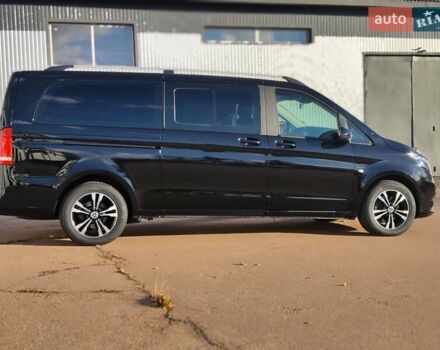 Черный Мерседес Вито, объемом двигателя 2 л и пробегом 244 тыс. км за 38450 $, фото 31 на Automoto.ua