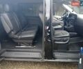 Черный Мерседес Вито, объемом двигателя 2.2 л и пробегом 160 тыс. км за 32000 $, фото 3 на Automoto.ua