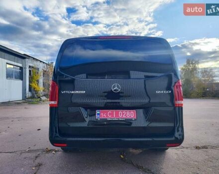 Черный Мерседес Вито, объемом двигателя 2 л и пробегом 244 тыс. км за 38450 $, фото 18 на Automoto.ua