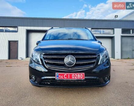 Черный Мерседес Вито, объемом двигателя 2 л и пробегом 244 тыс. км за 38450 $, фото 7 на Automoto.ua