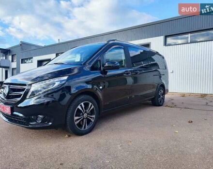 Черный Мерседес Вито, объемом двигателя 2 л и пробегом 244 тыс. км за 38450 $, фото 13 на Automoto.ua