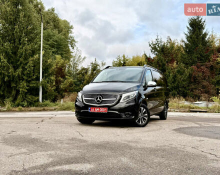 Черный Мерседес Вито, объемом двигателя 2.2 л и пробегом 250 тыс. км за 28000 $, фото 60 на Automoto.ua