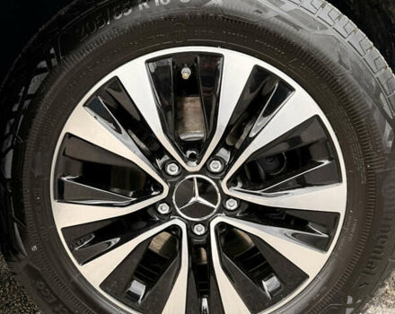 Черный Мерседес Вито, объемом двигателя 2.2 л и пробегом 250 тыс. км за 28000 $, фото 39 на Automoto.ua