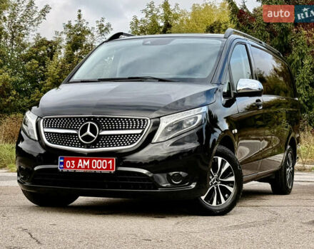 Черный Мерседес Вито, объемом двигателя 2.2 л и пробегом 250 тыс. км за 28000 $, фото 61 на Automoto.ua