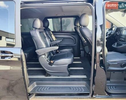 Черный Мерседес Вито, объемом двигателя 2 л и пробегом 244 тыс. км за 38450 $, фото 42 на Automoto.ua