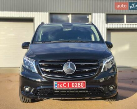 Черный Мерседес Вито, объемом двигателя 2 л и пробегом 244 тыс. км за 38450 $, фото 1 на Automoto.ua