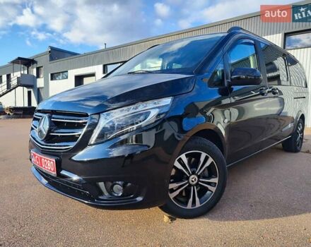 Черный Мерседес Вито, объемом двигателя 2 л и пробегом 244 тыс. км за 38450 $, фото 27 на Automoto.ua
