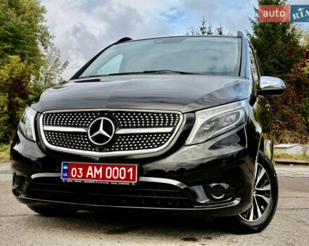 Черный Мерседес Вито, объемом двигателя 2.2 л и пробегом 250 тыс. км за 28000 $, фото 62 на Automoto.ua