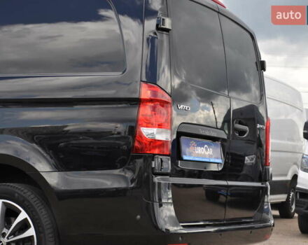 Чорний Мерседес Віто, об'ємом двигуна 1.95 л та пробігом 250 тис. км за 27800 $, фото 9 на Automoto.ua