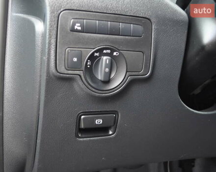 Чорний Мерседес Віто, об'ємом двигуна 1.95 л та пробігом 250 тис. км за 27800 $, фото 38 на Automoto.ua