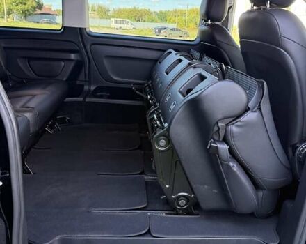 Черный Мерседес Вито, объемом двигателя 1.95 л и пробегом 225 тыс. км за 35500 $, фото 25 на Automoto.ua