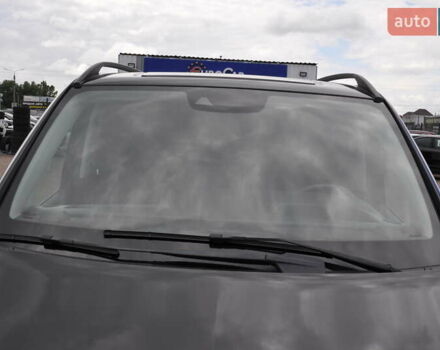 Чорний Мерседес Віто, об'ємом двигуна 1.95 л та пробігом 250 тис. км за 27800 $, фото 16 на Automoto.ua