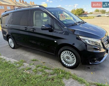 Черный Мерседес Вито, объемом двигателя 1.95 л и пробегом 225 тыс. км за 35500 $, фото 3 на Automoto.ua