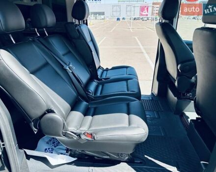 Чорний Мерседес Віто, об'ємом двигуна 1.95 л та пробігом 137 тис. км за 39800 $, фото 17 на Automoto.ua