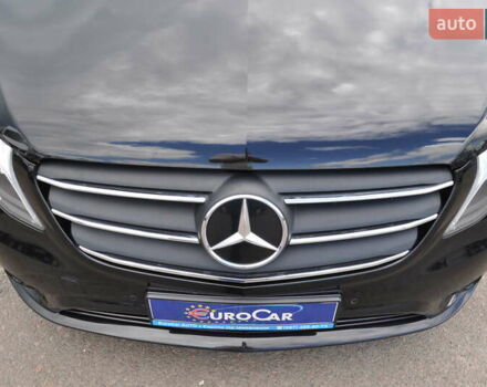 Чорний Мерседес Віто, об'ємом двигуна 1.95 л та пробігом 250 тис. км за 27800 $, фото 15 на Automoto.ua