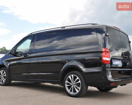 Чорний Мерседес Віто, об'ємом двигуна 1.95 л та пробігом 250 тис. км за 27800 $, фото 8 на Automoto.ua