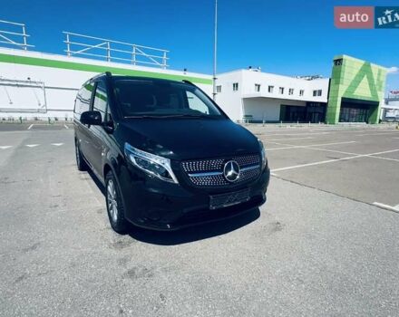 Чорний Мерседес Віто, об'ємом двигуна 1.95 л та пробігом 137 тис. км за 39800 $, фото 3 на Automoto.ua