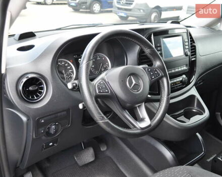 Чорний Мерседес Віто, об'ємом двигуна 1.95 л та пробігом 250 тис. км за 27800 $, фото 36 на Automoto.ua