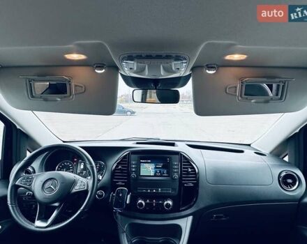 Черный Мерседес Вито, объемом двигателя 1.95 л и пробегом 83 тыс. км за 48800 $, фото 12 на Automoto.ua