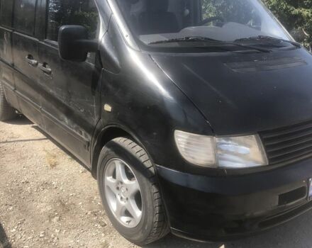 Черный Мерседес Вито, объемом двигателя 2.1 л и пробегом 1000 тыс. км за 3500 $, фото 3 на Automoto.ua