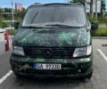 Чорний Мерседес Віто, об'ємом двигуна 2.1 л та пробігом 300 тис. км за 2800 $, фото 1 на Automoto.ua