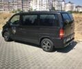 Черный Мерседес Вито, объемом двигателя 2.1 л и пробегом 270 тыс. км за 4200 $, фото 5 на Automoto.ua