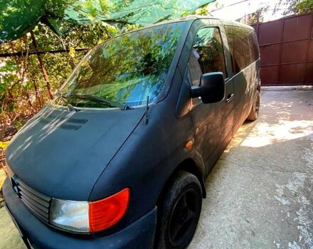 Мерседес Віто 1997 у Дніпро (Дніпропетровську) на Automoto.ua Чорний Мерседес Віто, об'ємом двигуна 2.3 л та пробігом 465 тис. км за 4500 $, фото 1 на Automoto.ua