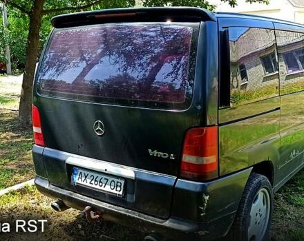 Черный Мерседес Вито, объемом двигателя 2.3 л и пробегом 0 тыс. км за 2600 $, фото 3 на Automoto.ua
