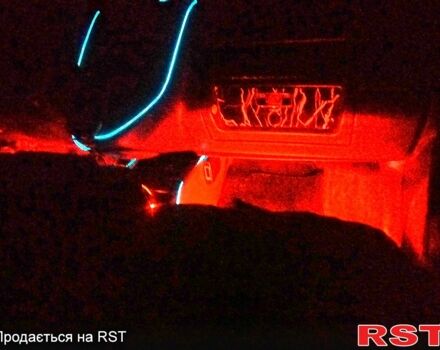 Черный Мерседес Вито, объемом двигателя 2.1 л и пробегом 0 тыс. км за 6200 $, фото 4 на Automoto.ua