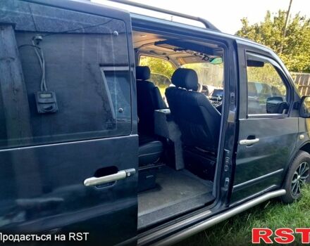 Черный Мерседес Вито, объемом двигателя 2.1 л и пробегом 0 тыс. км за 6200 $, фото 3 на Automoto.ua