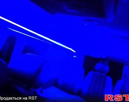 Черный Мерседес Вито, объемом двигателя 2.1 л и пробегом 0 тыс. км за 6200 $, фото 5 на Automoto.ua