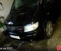 Черный Мерседес Вито, объемом двигателя 2.1 л и пробегом 300 тыс. км за 4500 $, фото 1 на Automoto.ua