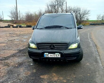 Черный Мерседес Вито, объемом двигателя 2.1 л и пробегом 550 тыс. км за 6500 $, фото 2 на Automoto.ua