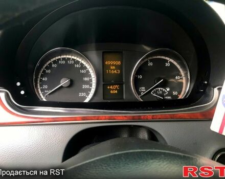 Черный Мерседес Вито, объемом двигателя 2.2 л и пробегом 0 тыс. км за 6300 $, фото 3 на Automoto.ua