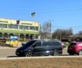 Черный Мерседес Вито, объемом двигателя 2.2 л и пробегом 340 тыс. км за 10000 $, фото 7 на Automoto.ua