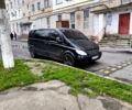 Черный Мерседес Вито, объемом двигателя 3 л и пробегом 300 тыс. км за 12000 $, фото 1 на Automoto.ua
