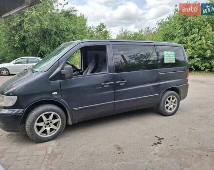 Чорний Мерседес Віто, об'ємом двигуна 2.2 л та пробігом 300 тис. км за 2500 $, фото 1 на Automoto.ua