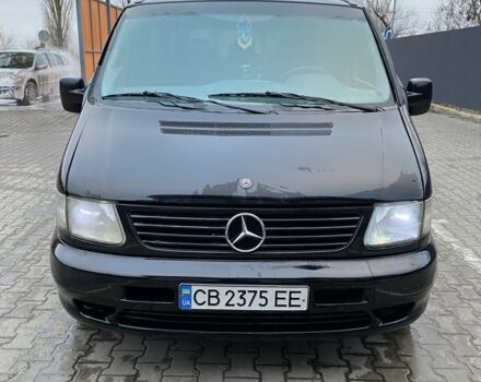 Черный Мерседес Вито, объемом двигателя 2.2 л и пробегом 200 тыс. км за 4300 $, фото 1 на Automoto.ua