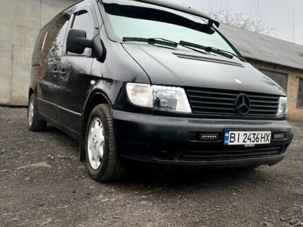 Черный Мерседес Вито, объемом двигателя 2.15 л и пробегом 480 тыс. км за 6300 $, фото 1 на Automoto.ua