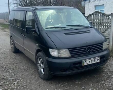 Черный Мерседес Вито, объемом двигателя 2.2 л и пробегом 3 тыс. км за 2000 $, фото 1 на Automoto.ua
